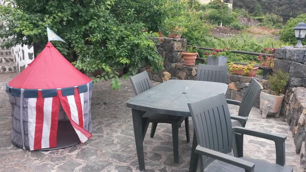 伊科德·德·洛斯·维诺斯Casa Canaria La Moncloa别墅 客房 照片